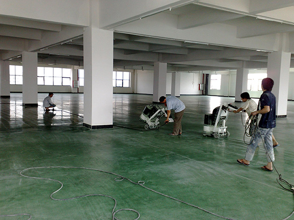 金刚砂耐磨地坪